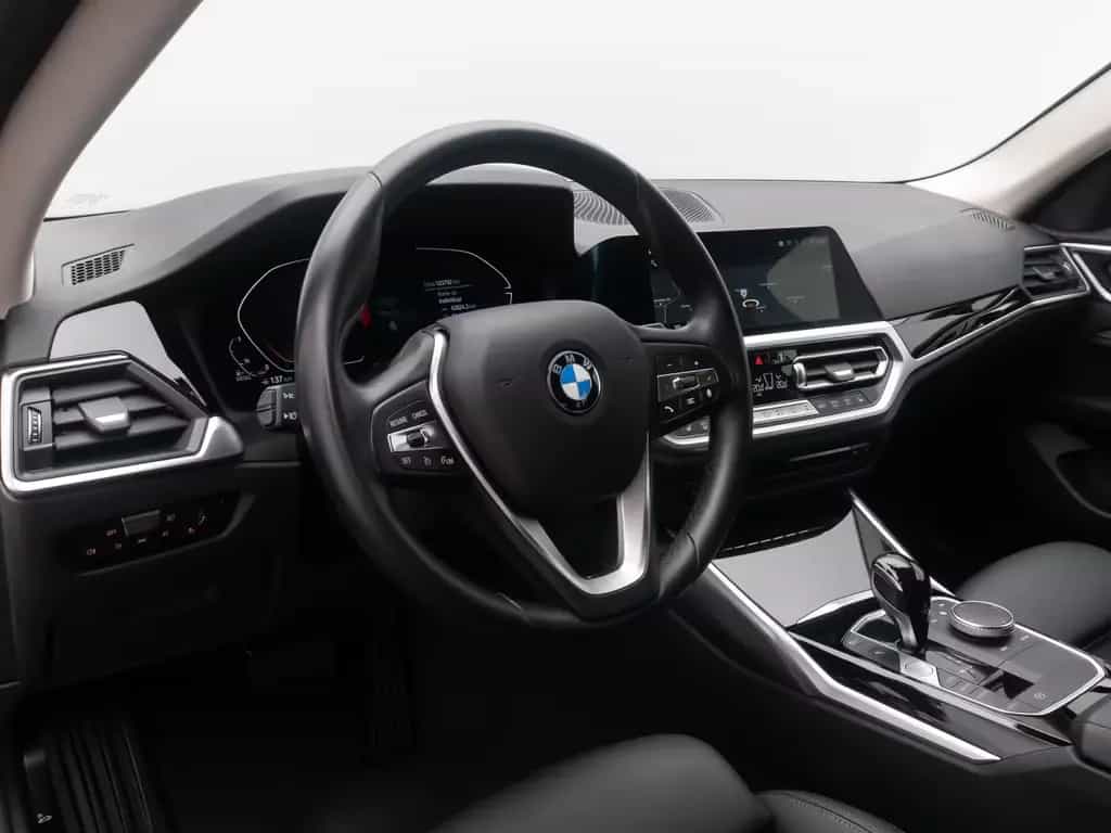 BMW 420 Gran Coupé Alarm Kamera DAB GeschwindigReg 02/2022-photo-19