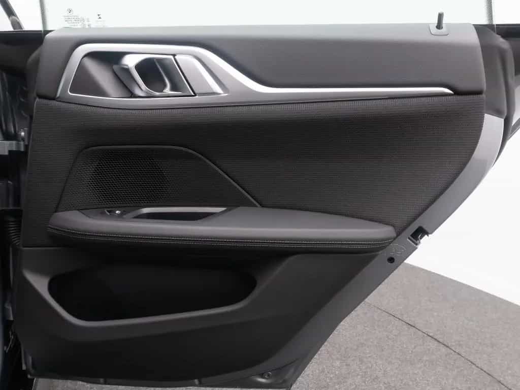 BMW 420 Gran Coupé Alarm Kamera DAB GeschwindigReg 02/2022-photo-30