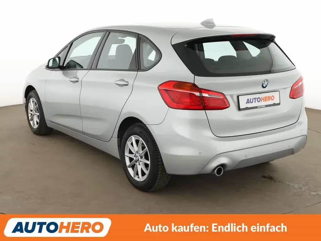 BMW 218 Active Tourer 2er 218i Active Tourer Advantage*NAVI*TEMPO*PDC* 03/2019-photo-3
