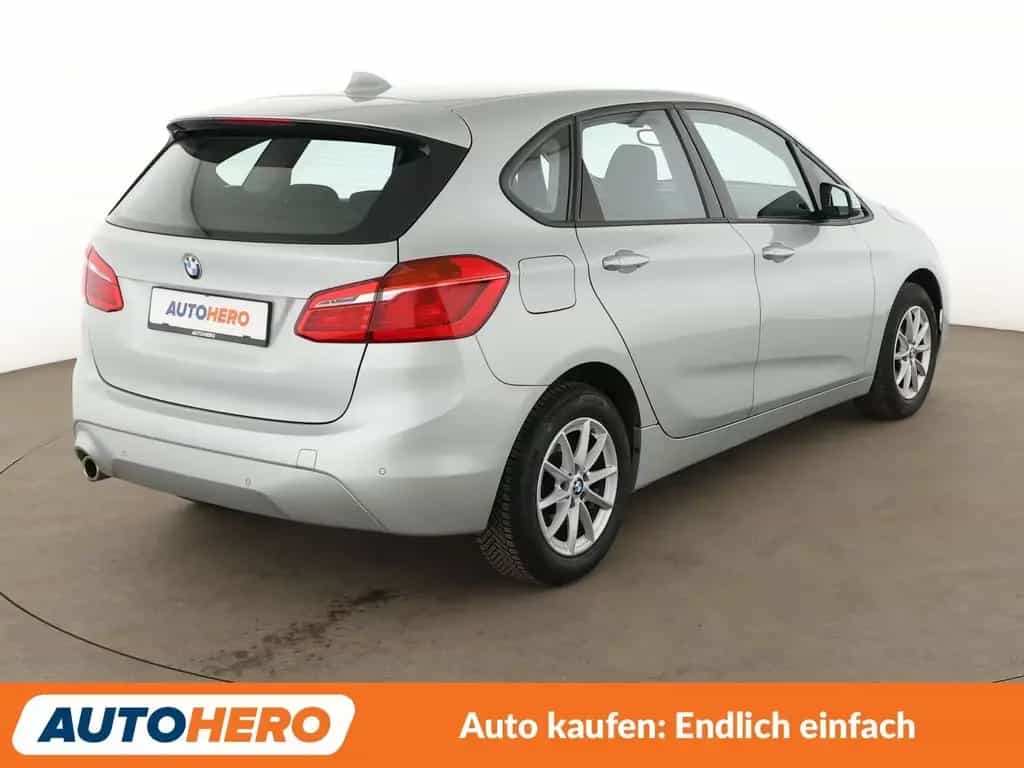 BMW 218 Active Tourer 2er 218i Active Tourer Advantage*NAVI*TEMPO*PDC* 03/2019-photo-5
