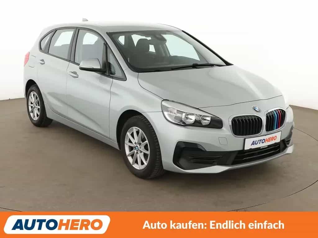 BMW 218 Active Tourer 2er 218i Active Tourer Advantage*NAVI*TEMPO*PDC* 03/2019-photo-7