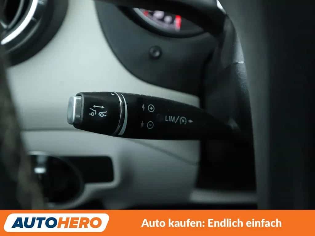 Mercedes-Benz CLA 220 4Matic Urban Aut.*LED*NAVI*ACC*CAM*PDC* 01/2018-photo-26