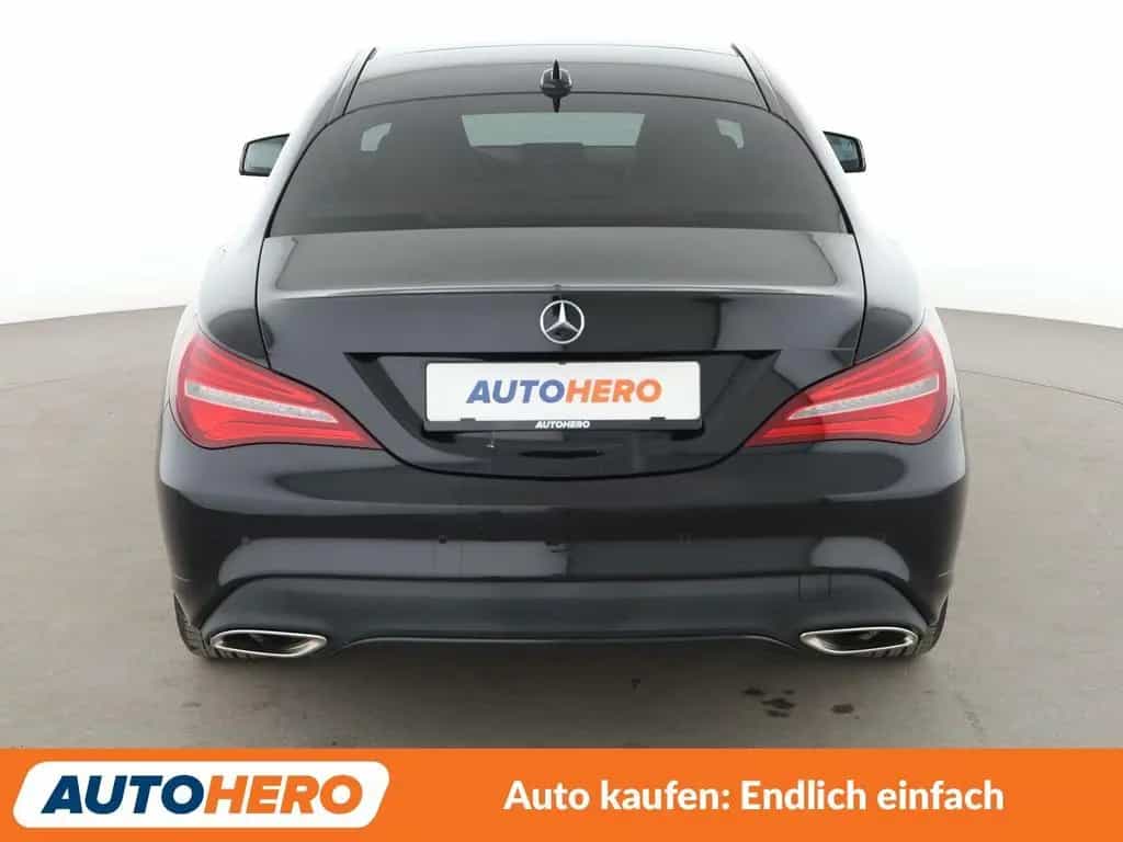 Mercedes-Benz CLA 220 4Matic Urban Aut.*LED*NAVI*ACC*CAM*PDC* 01/2018-photo-4