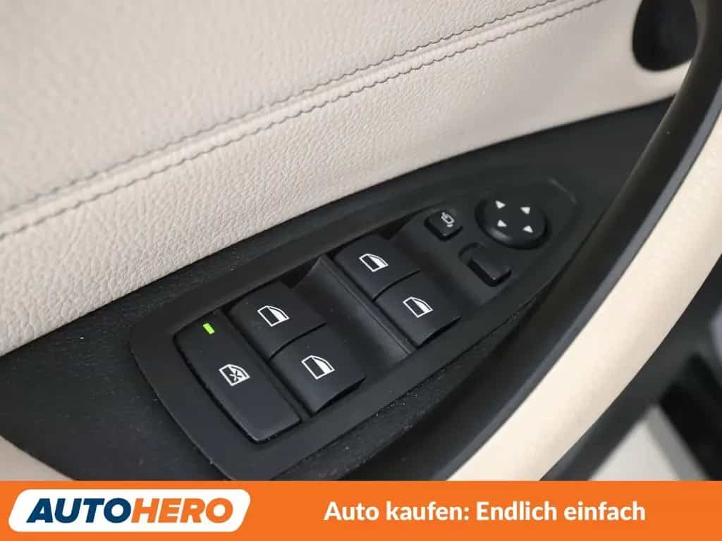 BMW X2 M35i Aut.*NAVI*LED*HUD*TEMPO*PDC*SHZ* 09/2019-photo-23