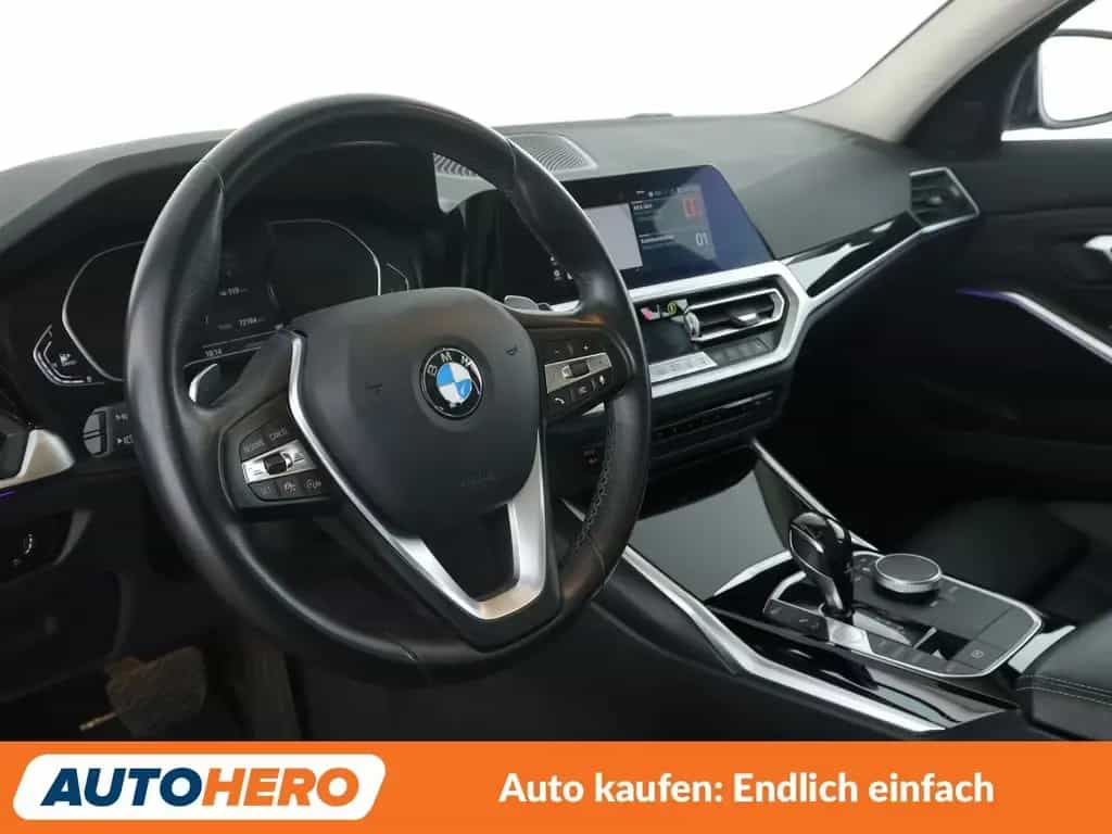 BMW 330 3er 330d xDrive Sport Line Aut.*NAVI*HUD*ACC* 11/2020-photo-10