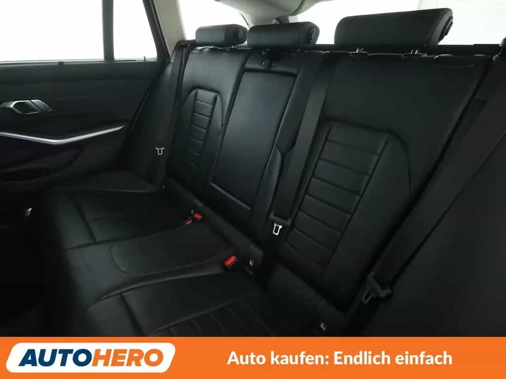 BMW 330 3er 330d xDrive Sport Line Aut.*NAVI*HUD*ACC* 11/2020-photo-13
