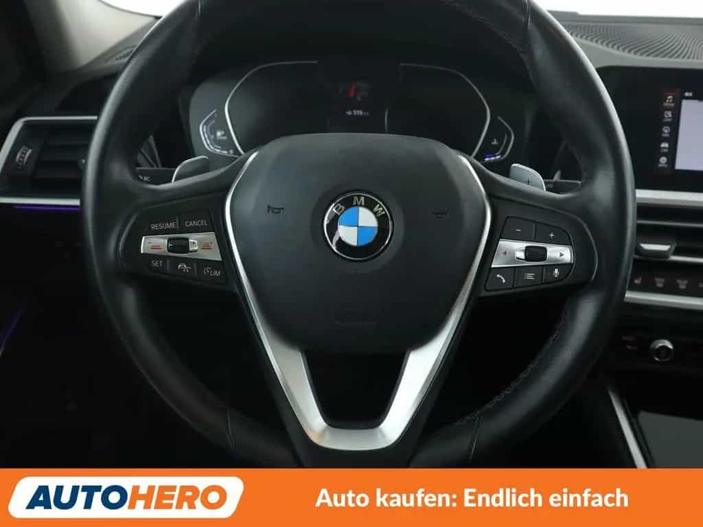 BMW 330 3er 330d xDrive Sport Line Aut.*NAVI*HUD*ACC* 11/2020-photo-18