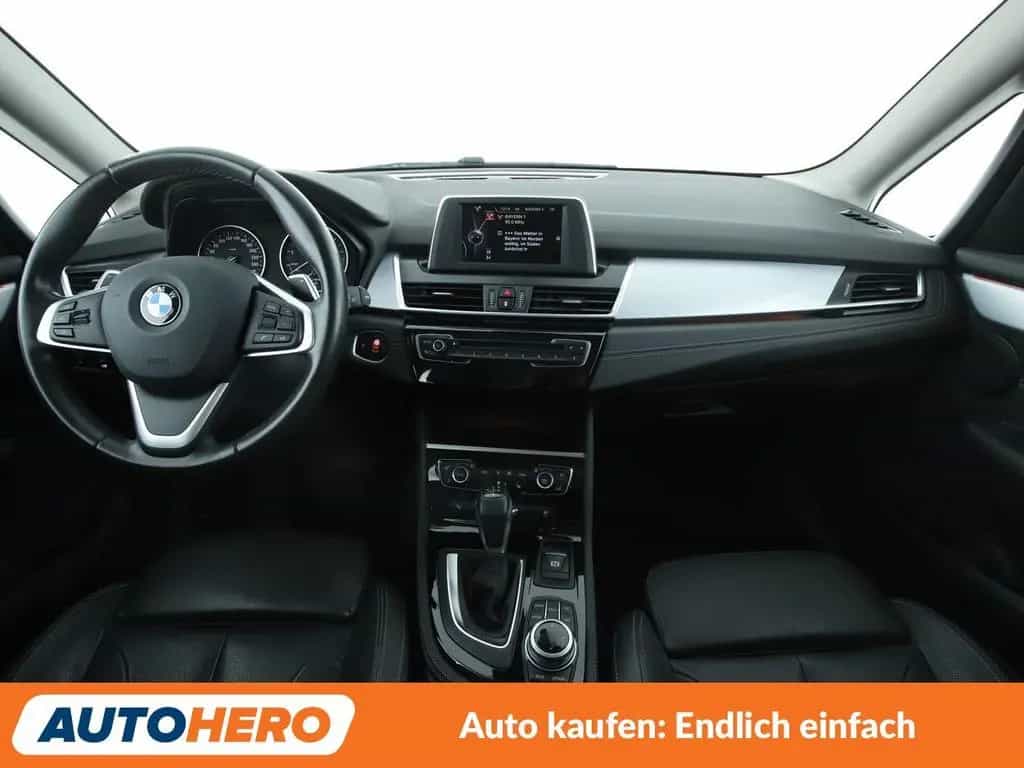 BMW 220 Gran Tourer 220i Gran Tourer Luxury Line Aut.*NAVI*LED*TEMPO 05/2016-photo-11