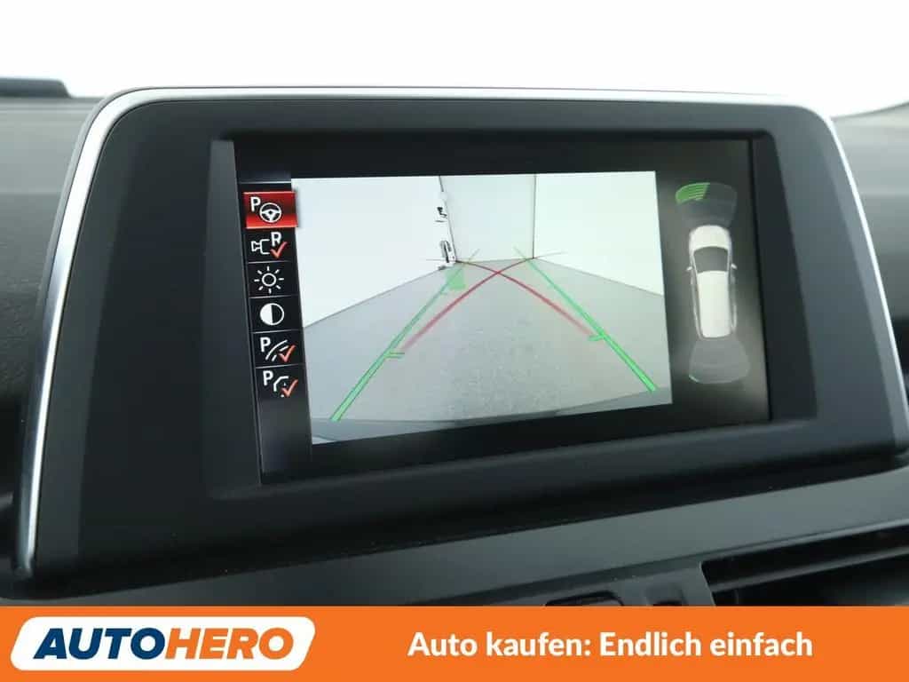 BMW 220 Gran Tourer 220i Gran Tourer Luxury Line Aut.*NAVI*LED*TEMPO 05/2016-photo-21