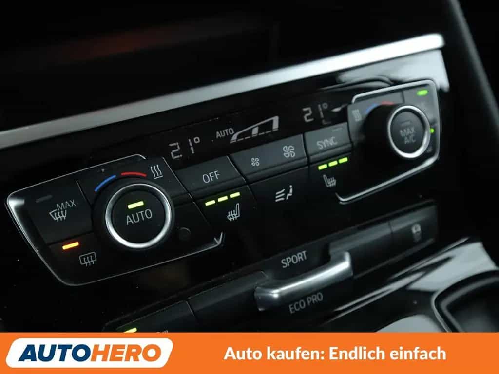 BMW 220 Gran Tourer 220i Gran Tourer Luxury Line Aut.*NAVI*LED*TEMPO 05/2016-photo-23