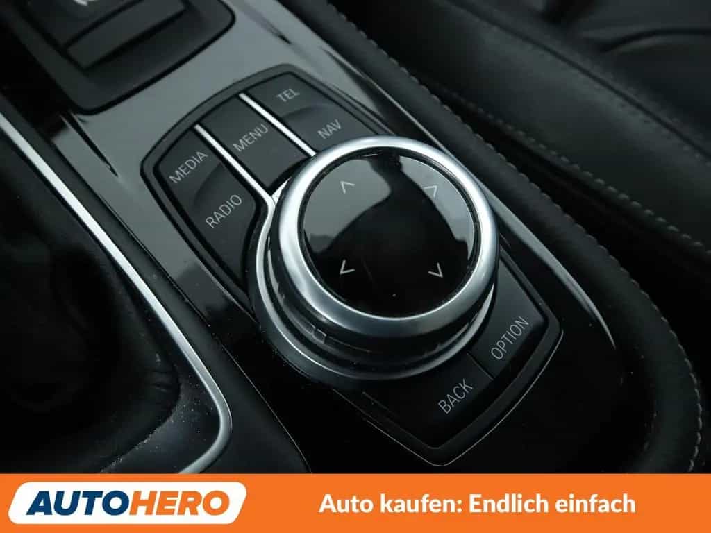BMW 220 Gran Tourer 220i Gran Tourer Luxury Line Aut.*NAVI*LED*TEMPO 05/2016-photo-27