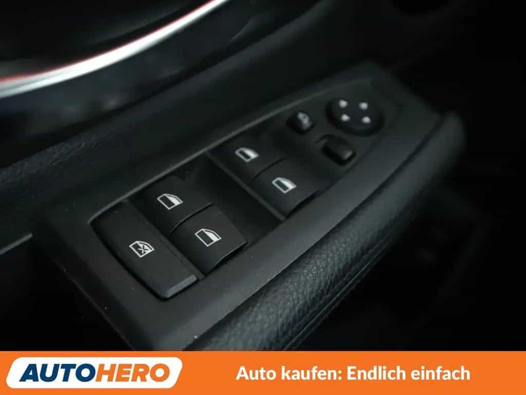 BMW 220 Gran Tourer 220i Gran Tourer Luxury Line Aut.*NAVI*LED*TEMPO 05/2016-photo-29