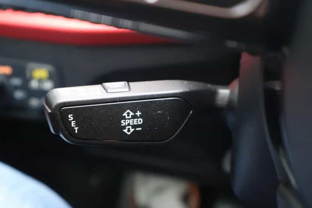 Audi Q2 1.4 TFSI CoD Design Pro Line Plus | Black Edi 06/2018-photo-18