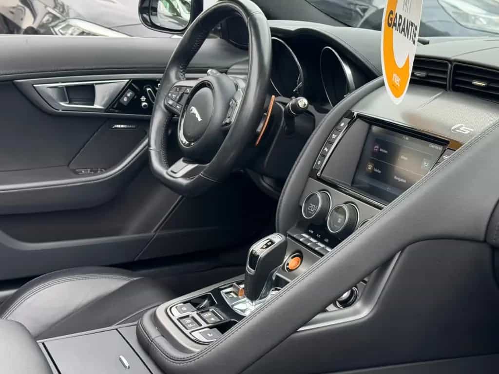 Jaguar F-Type Cabriolet S AWD Bi-Xenon*Kam*PDC*Navi 08/2016-photo-14