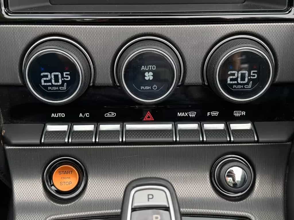 Jaguar F-Type Cabriolet S AWD Bi-Xenon*Kam*PDC*Navi 08/2016-photo-30