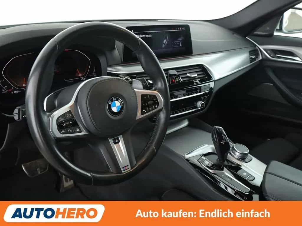BMW 520 d Mild-Hybrid xDrive M Sport Aut.*NAVI*LED* 06/2020-photo-10