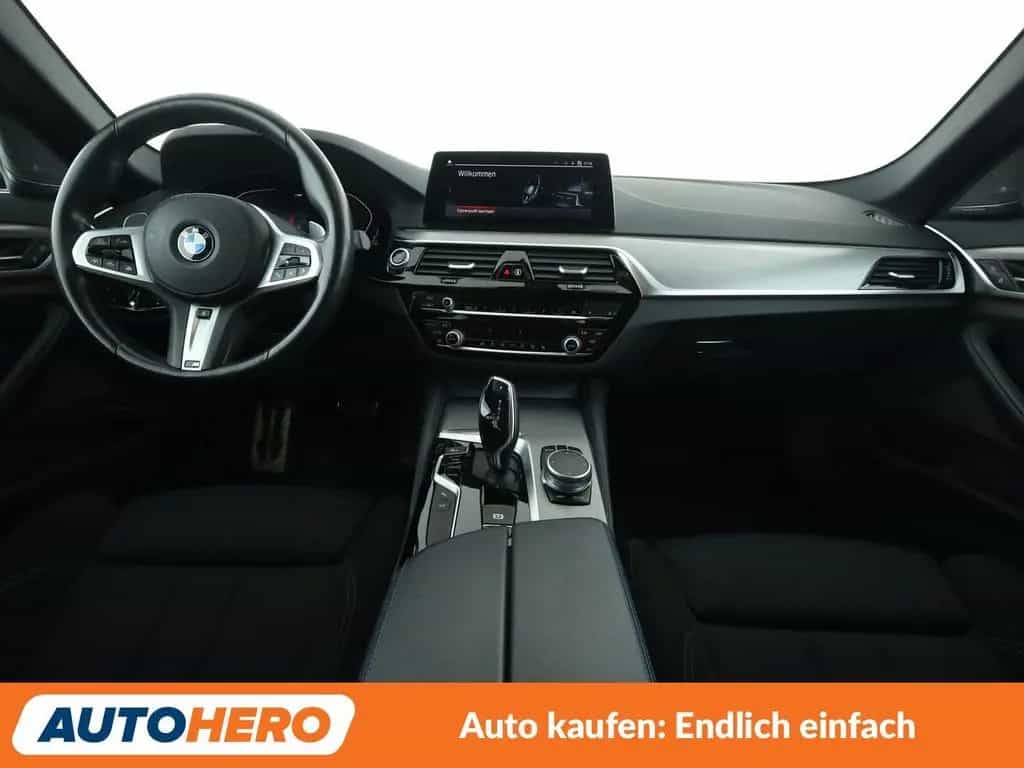 BMW 520 d Mild-Hybrid xDrive M Sport Aut.*NAVI*LED* 06/2020-photo-11