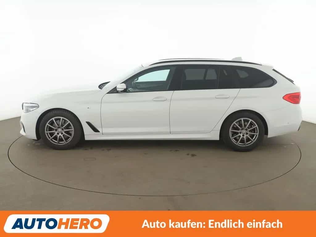 BMW 520 d Mild-Hybrid xDrive M Sport Aut.*NAVI*LED* 06/2020-photo-2