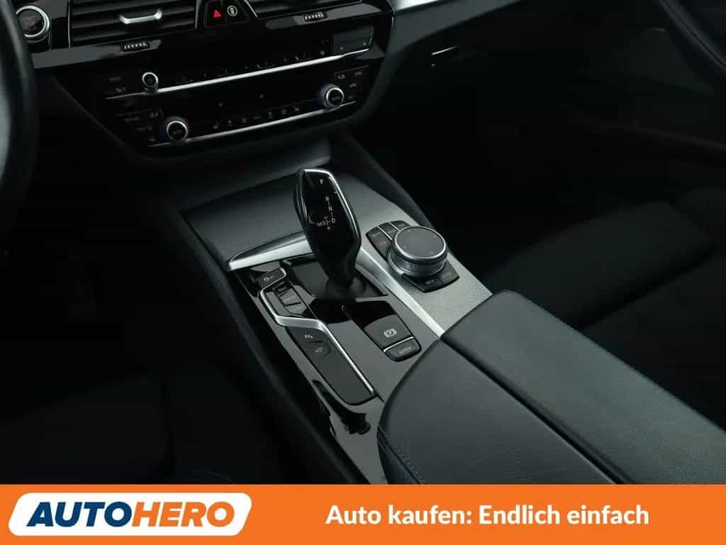 BMW 520 d Mild-Hybrid xDrive M Sport Aut.*NAVI*LED* 06/2020-photo-20