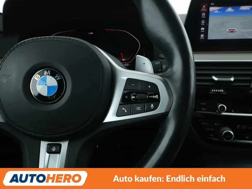 BMW 520 d Mild-Hybrid xDrive M Sport Aut.*NAVI*LED* 06/2020-photo-27