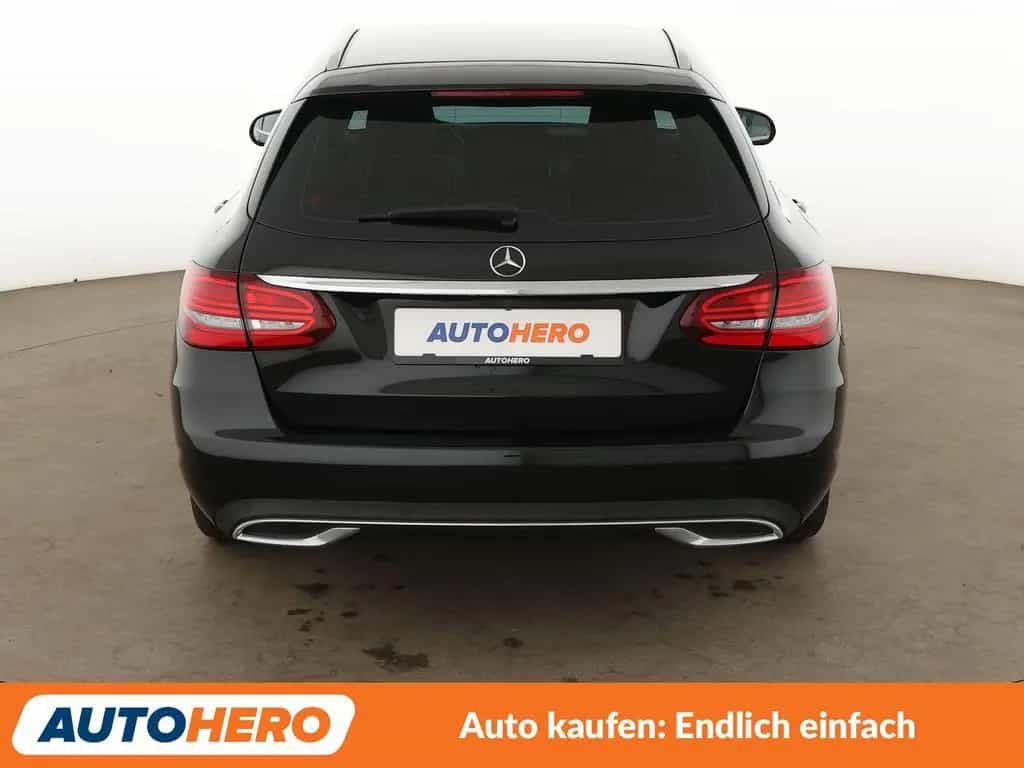 Mercedes-Benz C 180 CGI T Avantgarde Aut. *NAVI*LED*TEMPO*PDC* 02/2019-photo-4