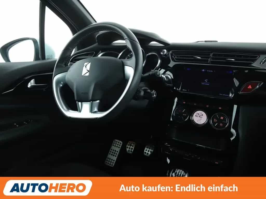 DS Automobiles DS3 1.2 PureTech SportChic *NAVI*LED*TEMPO*CAM* 11/2017-photo-12