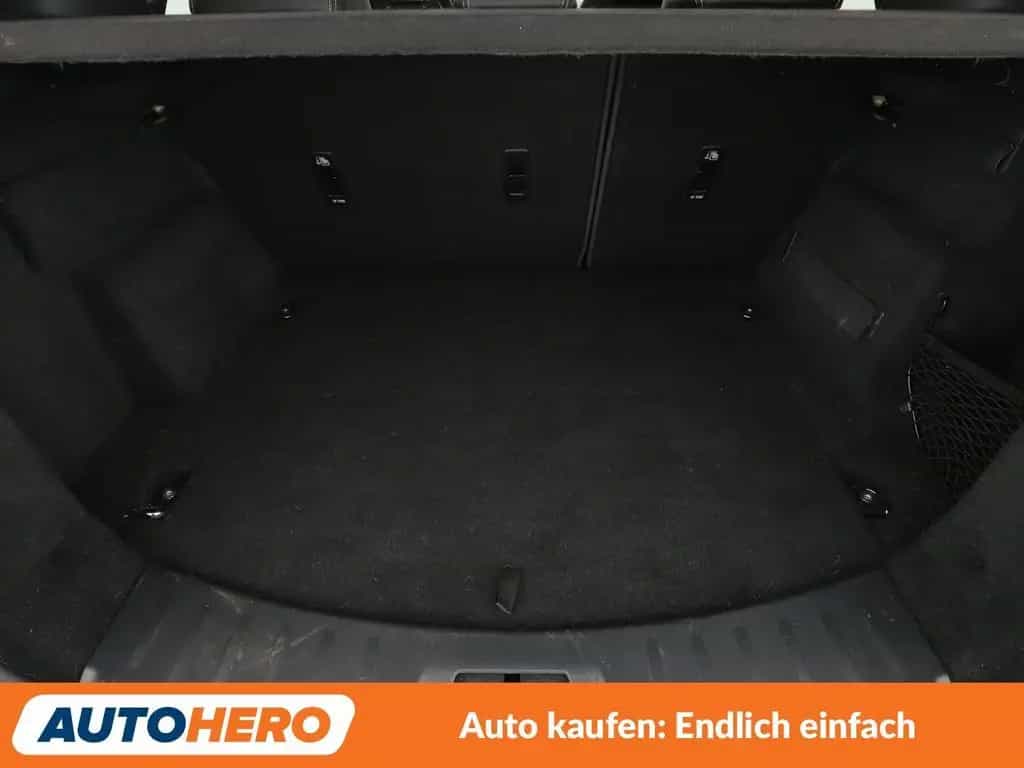 Jaguar E-Pace P200 R-Dynamic AWD Aut.*NAVI*CAM*LED* 12/2019-photo-17