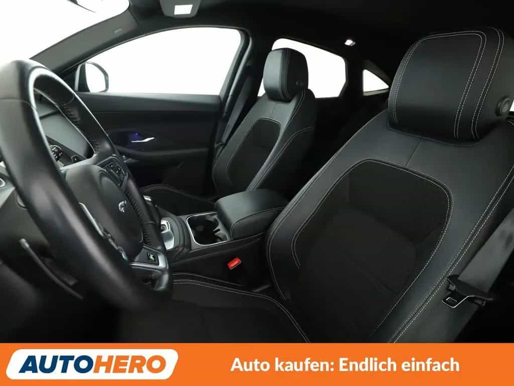 Jaguar E-Pace P200 R-Dynamic AWD Aut.*NAVI*CAM*LED* 12/2019-photo-9