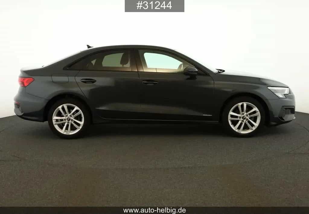 Audi A3 Limousine 35 TFSI advanced #Black#AHK#17Z#LED 07/2022-photo-6