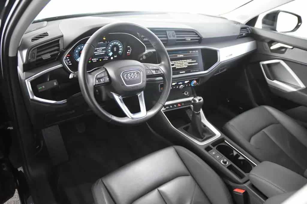 Audi Q3 Sportback 35 TFSi S-Line *1.Hand*Leder*SHZ* 04/2022-photo-18