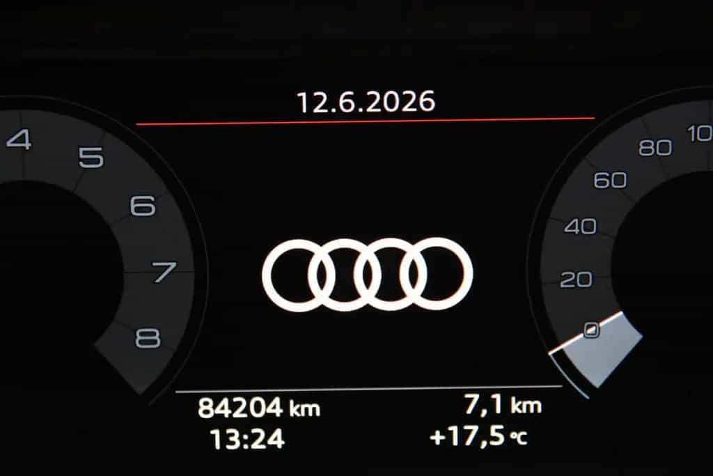 Audi Q3 Sportback 35 TFSi S-Line *1.Hand*Leder*SHZ* 04/2022-photo-20