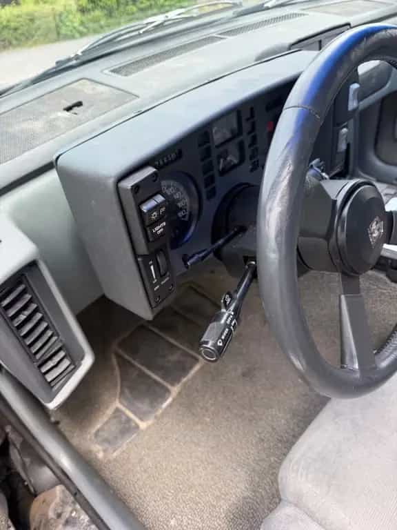 Pontiac Fiero 10/1987-photo-5
