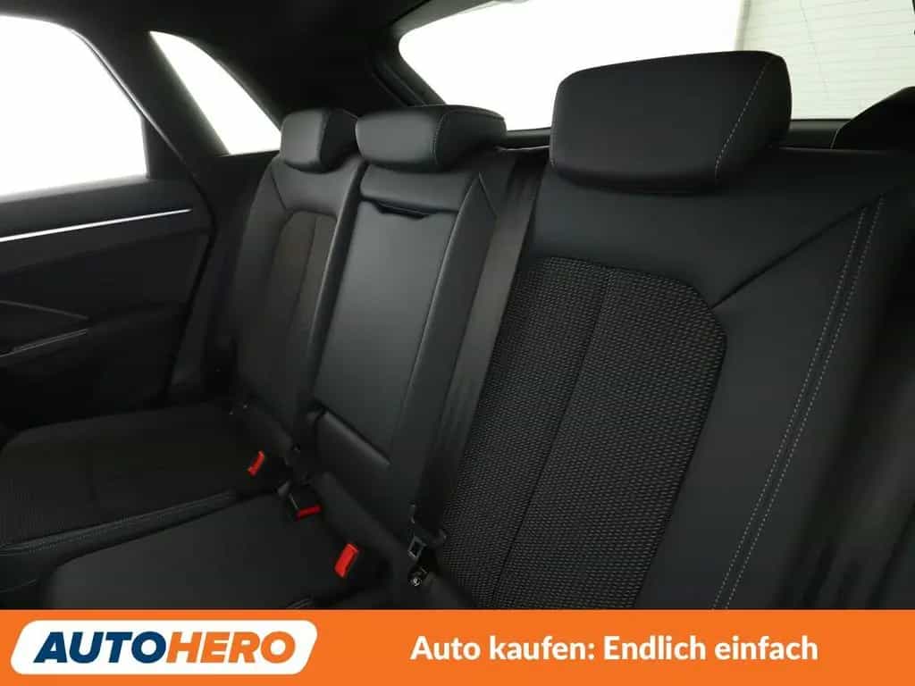 Audi Q3 35 TFSI S Line Aut.*NAVI*LED*TEMPO*PDC* 01/2019-photo-13