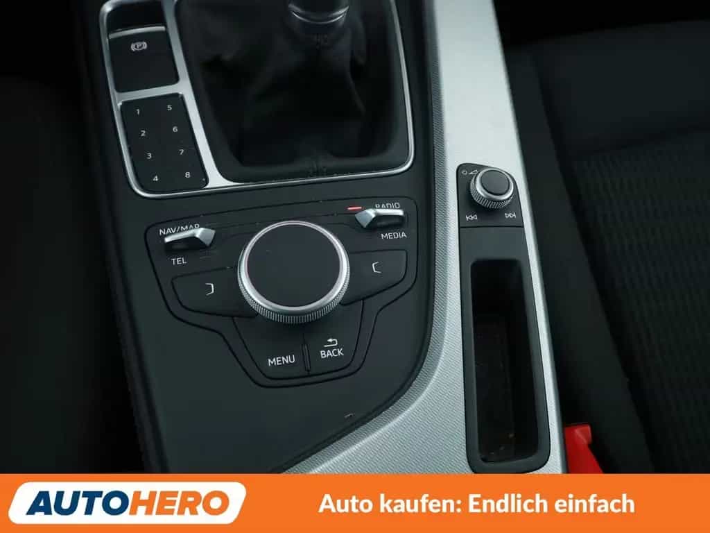 Audi A4 2.0 TFSI Design ultra*NAVI*LED*PLA*PDC* 03/2017-photo-24