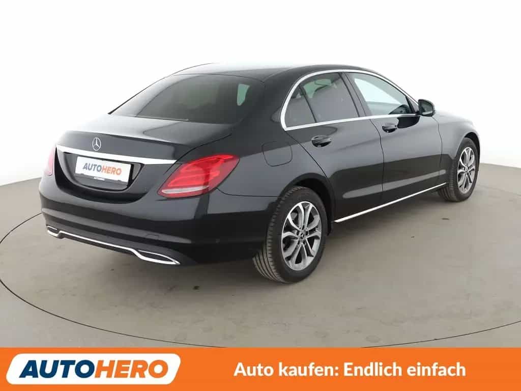 Mercedes-Benz C 180 CGI Avantgarde Aut.*LED*NAVI*TEMPO*CAM*PDC 07/2018-photo-5