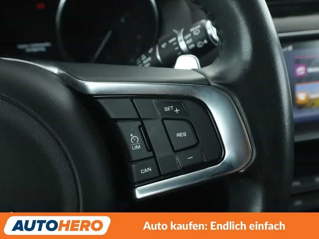 Jaguar F-Pace 30d R-Sport AWD Aut.*NAVI*TEMPO*CAM*PDC* 12/2018-photo-30