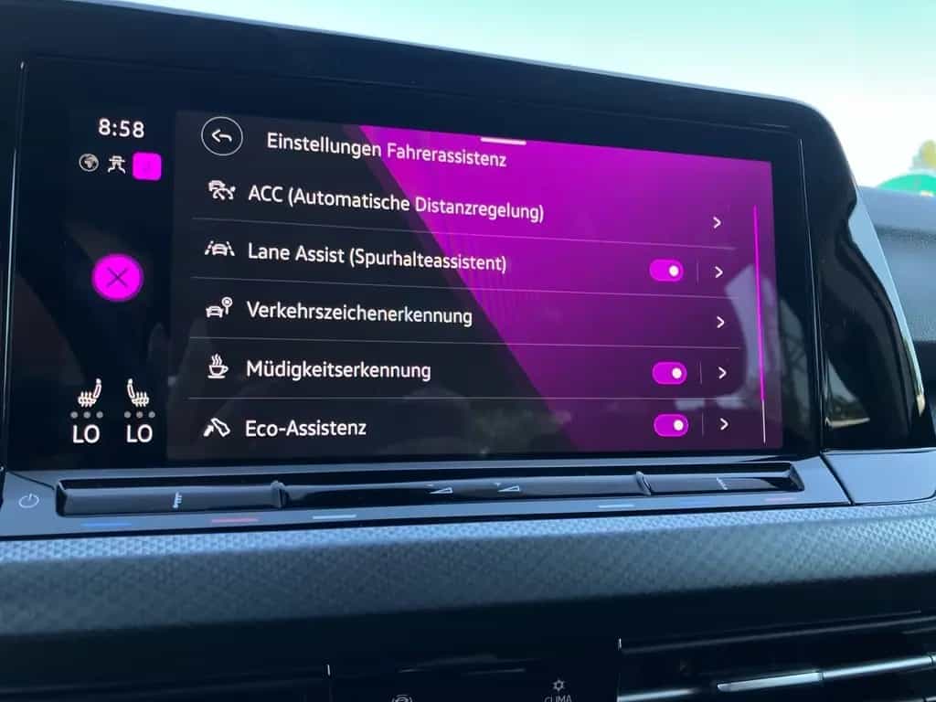 Volkswagen Golf LIFE ACTIVE 1.5TSI LED.NAV.HUD.AMBIENTE.STA 01/2023-photo-14
