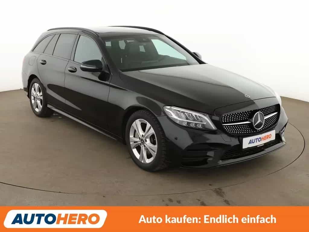 Mercedes-Benz C 300 T AMG Line Aut.*NAVI*CAM*LED*ACC*PANO*AHK* 08/2018-photo-7