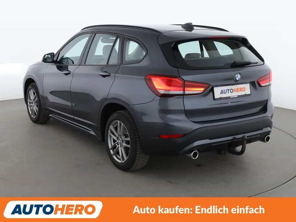 BMW X1 sDrive 18d Sport Line*NAVI*LED*TEMPO*KLIMA* 12/2020-photo-3
