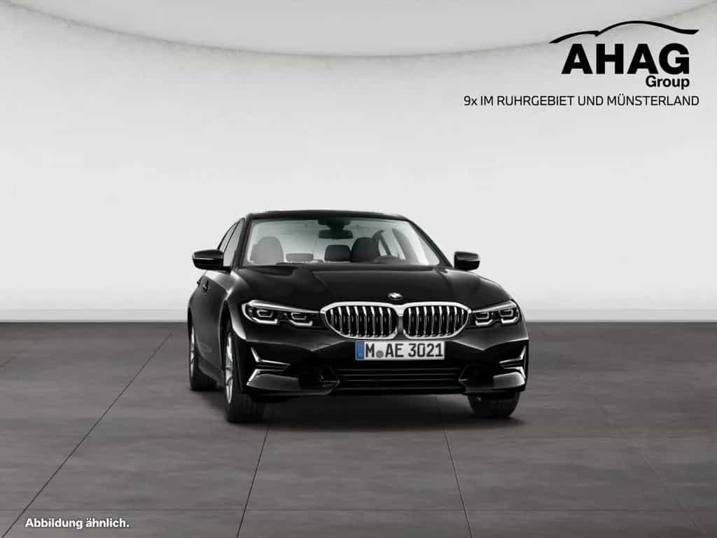 BMW 320 i Limousine 09/2021-photo-9