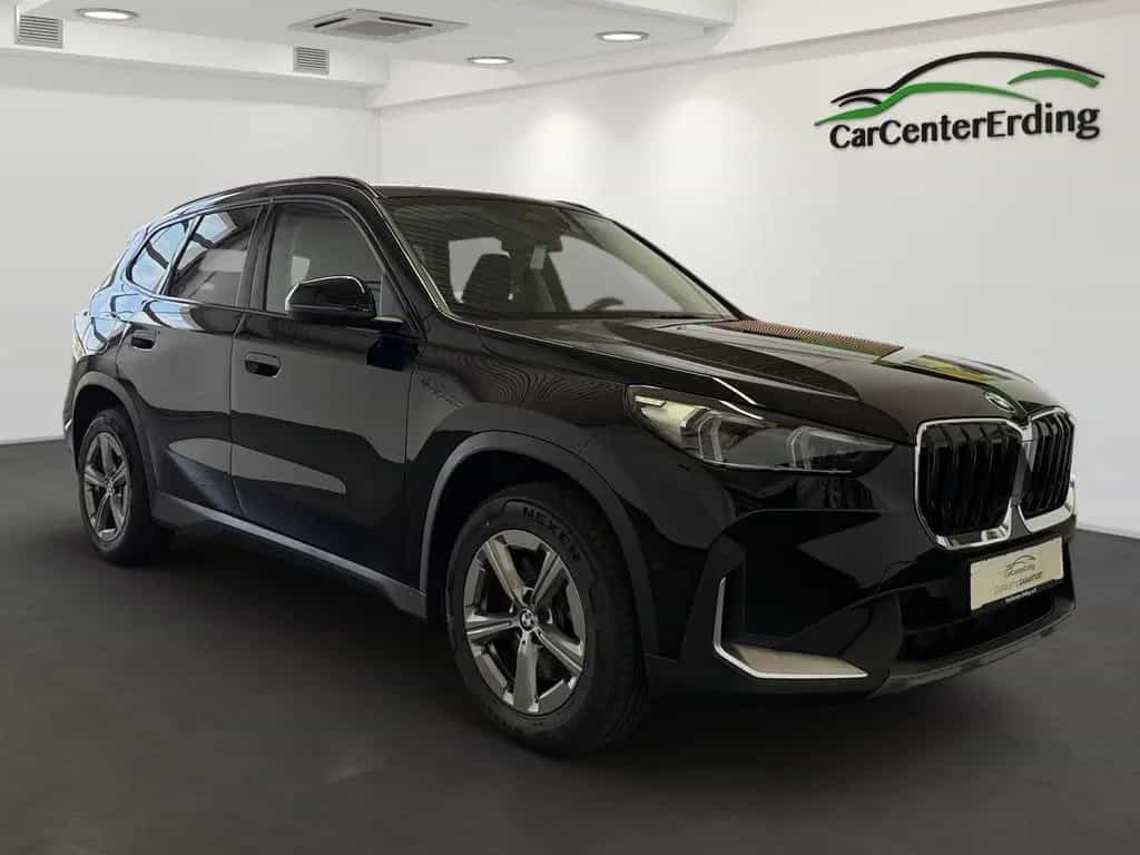 BMW X1 20i sDrive*a.LED*Navi*DriveA*Kamera*AHK*DAB 12/2024-photo-1