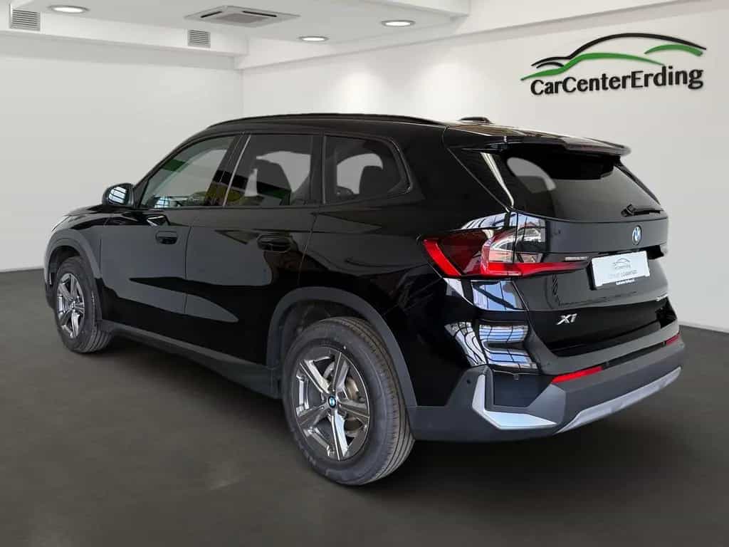 BMW X1 20i sDrive*a.LED*Navi*DriveA*Kamera*AHK*DAB 12/2024-photo-4
