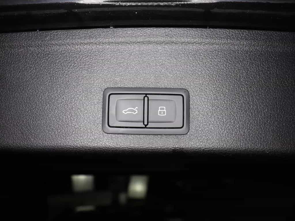 Audi A4 50 TDI quattro Tiptronic TÜV 06/28 Navi Kamer 08/2019-photo-15