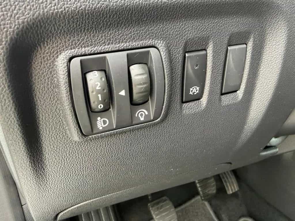 Renault Captur Intens 1.2 TCe 120ENERGY Klimaautomatik L 07/2018-photo-17