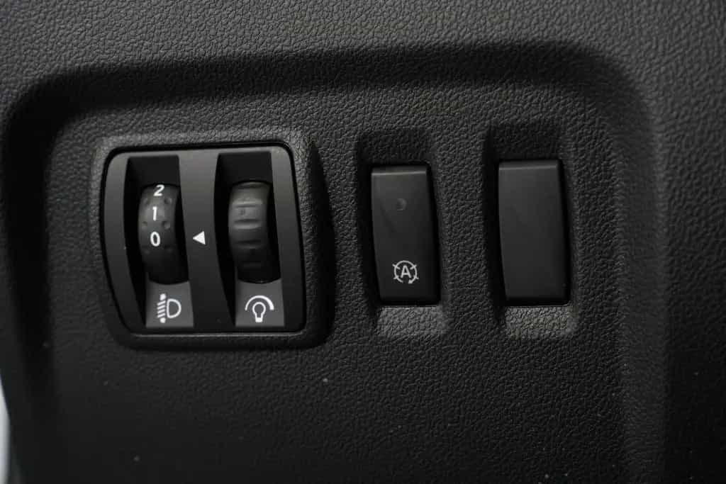 Renault Captur Intens *AUT*NAV*SHZ*LED*KAMERA* 02/2019-photo-27