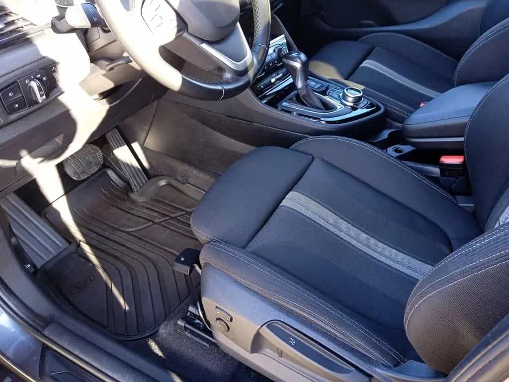 BMW 220 Gran Tourer i Advantage*AHK*Keyless*RFK*LED* 02/2018-photo-13