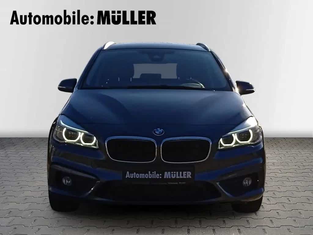BMW 220 Gran Tourer i Advantage*AHK*Keyless*RFK*LED* 02/2018-photo-2