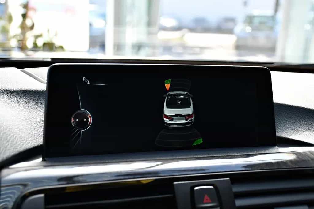 BMW 430 d Cabrio d Luxury Line HeadUp Navi Leder 02/2016-photo-21