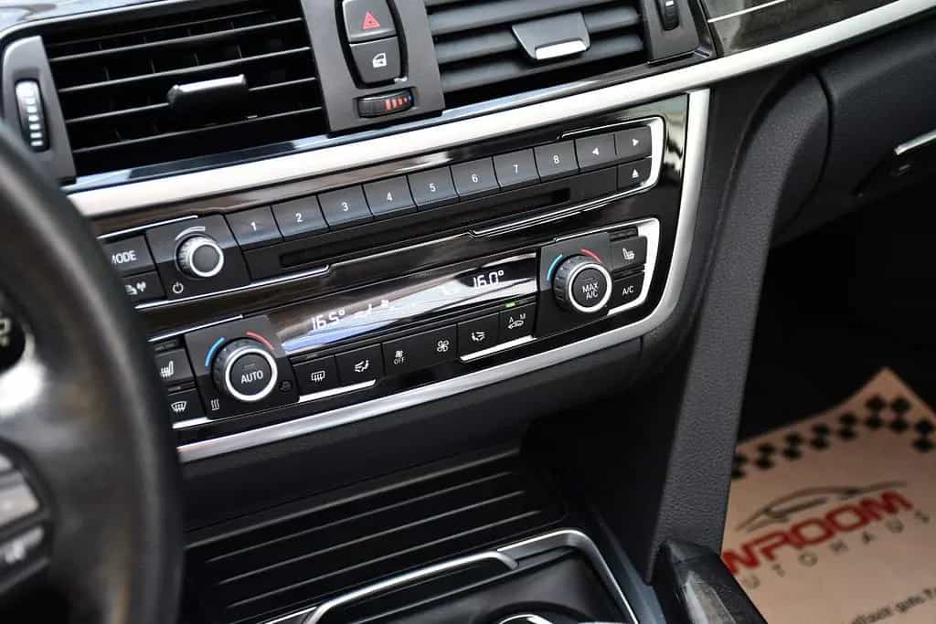 BMW 430 d Cabrio d Luxury Line HeadUp Navi Leder 02/2016-photo-23
