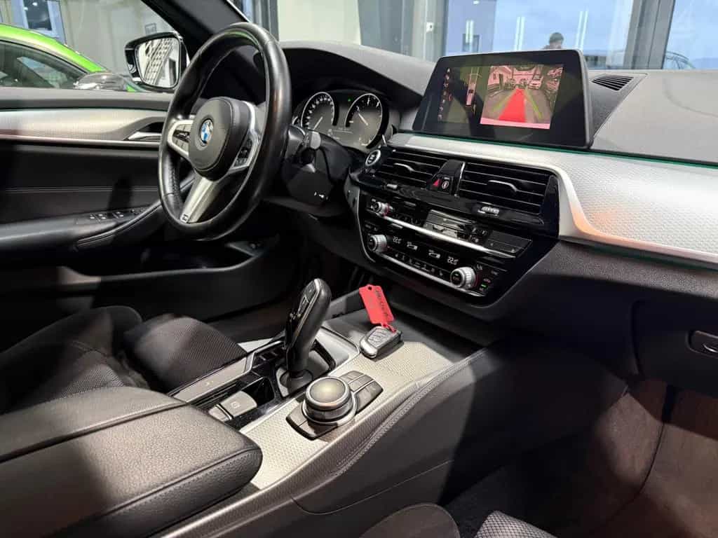 BMW 520 d M Sportpaket 2HD/R-Kamera/LED/Alcantara 06/2020-photo-15